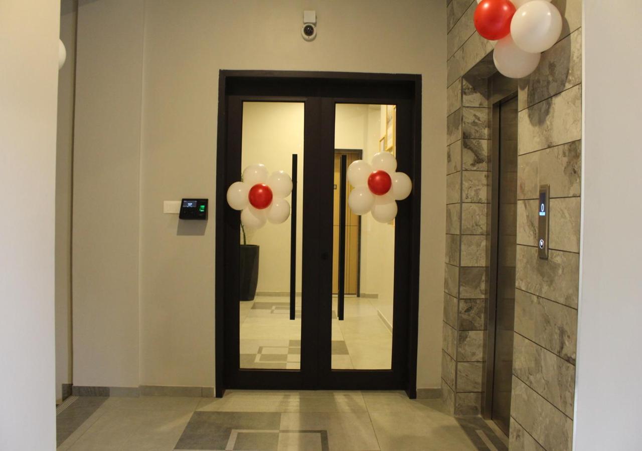 Ixoras Hotel Lemba Kinshasa Luaran gambar