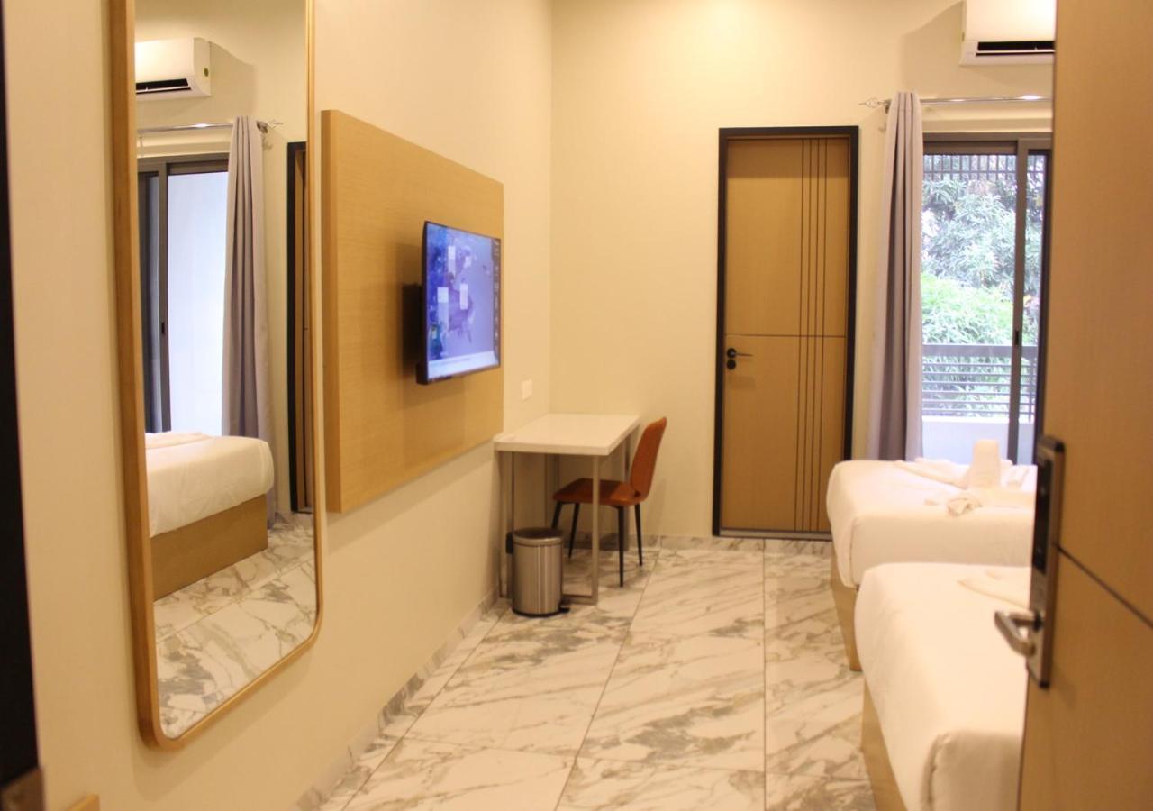 Ixoras Hotel Lemba Kinshasa Luaran gambar