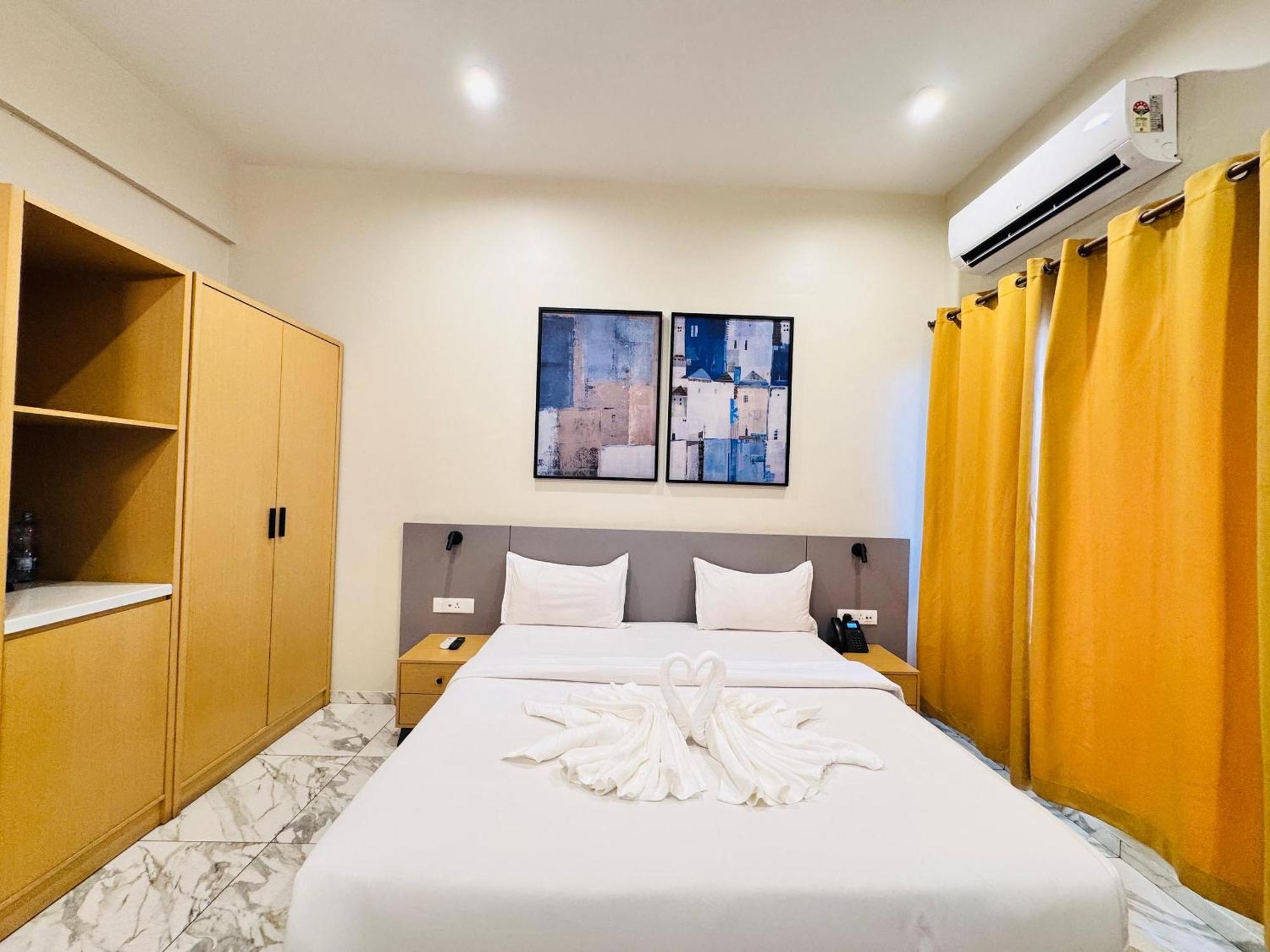 Ixoras Hotel Lemba Kinshasa Luaran gambar