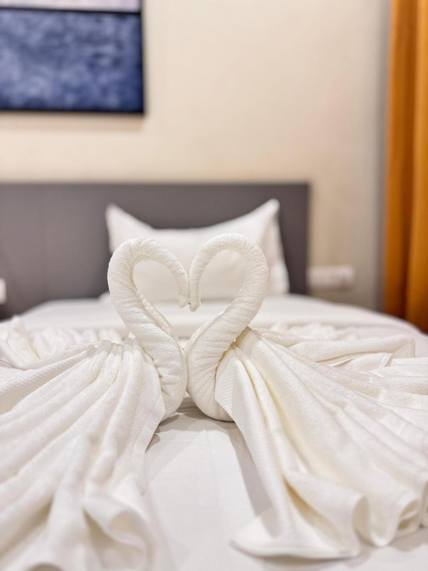Ixoras Hotel Lemba Kinshasa Luaran gambar