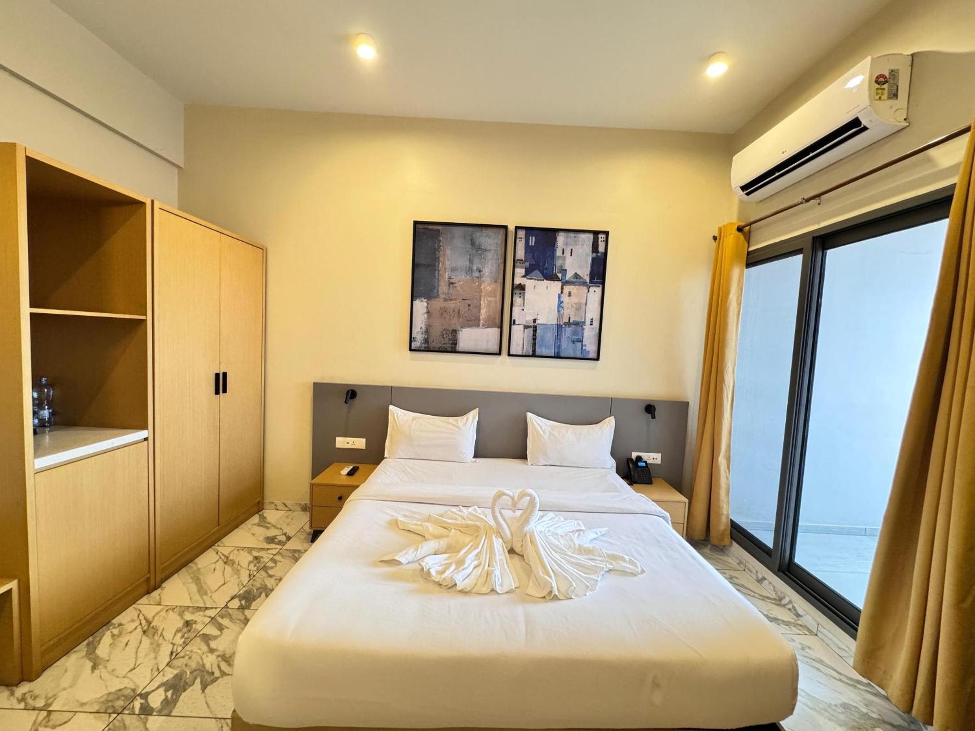 Ixoras Hotel Lemba Kinshasa Luaran gambar